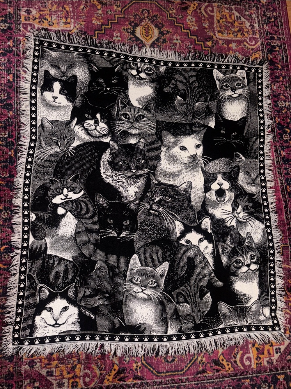 Black & White Cat Print knitted Throw blanket